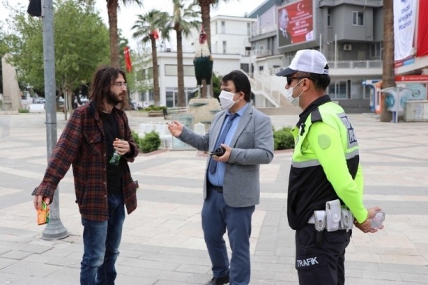 Foto - Sarhoş vatandaş sokağa çıkıp ambulansa otostop çekti