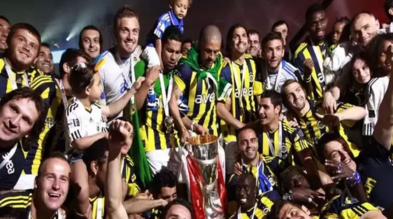 Foto - Sarı-lacivertliler kaç senedir şampiyon olamıyor? Fenerbahçe'nin son şampiyonluğu hangi yıl?