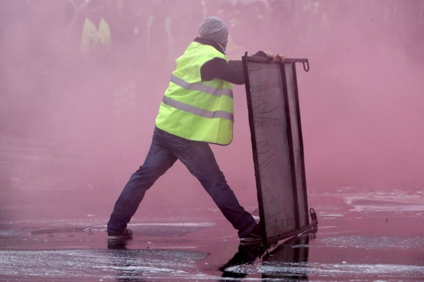 Foto - 'Sarı yelekliler'in protestosu AB Başkenti'ne sıçradı