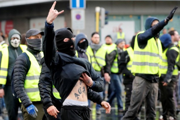 Foto - 'Sarı yelekliler'in protestosu AB Başkenti'ne sıçradı