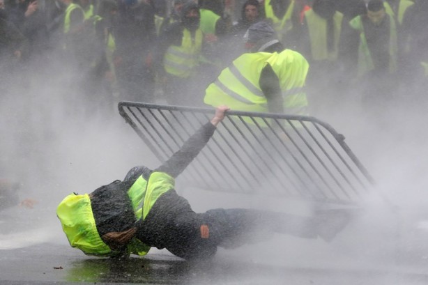 Foto - 'Sarı yelekliler'in protestosu AB Başkenti'ne sıçradı