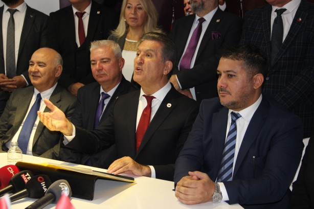 Foto - Sarıgül'den TOGG çağrısı! 'Yerli malı yurdun malı herkes TOGG’u kullanmalı'