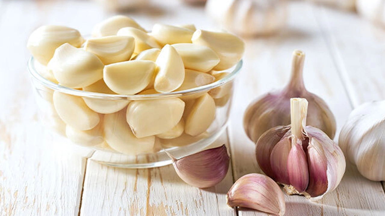 Foto - Sarımsakları çürütmeden aylarca saklamanın 5 yolu: Deneyen memnun kalıyor! Bunlar vazgeçilmez bir çözüm