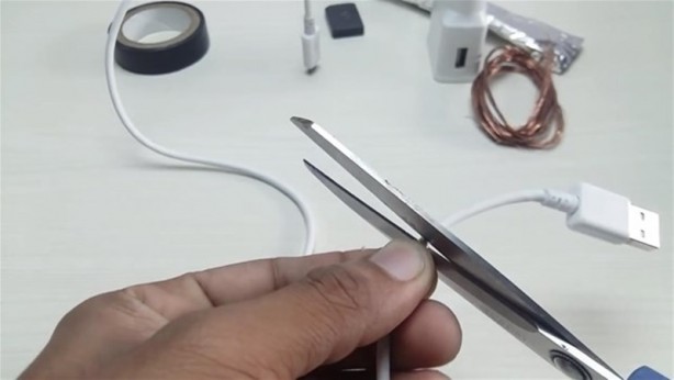 Foto - Şarj cihazınızı kendiniz yapın