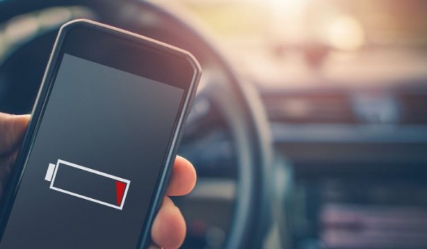 Şarjdaki telefonu kullanmak sağlığa zararlı mı? 