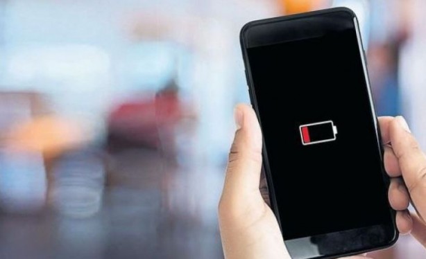 Foto - Şarjdaki telefonu kullanmak sağlığa zararlı mı? 