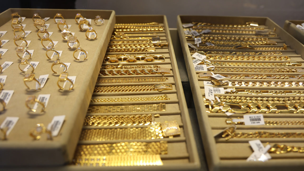 Foto - Sarraftan ezber bozan tavsiye: Burmadan şaşmayın