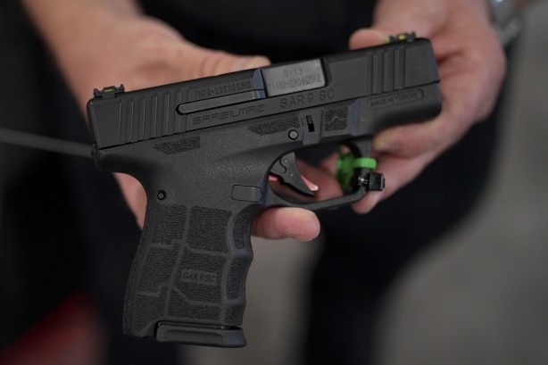 Foto - Sarsılmaz'dan müthiş hamle! Tarih verildi: Bir anda imzaladılar: Sarsılmaz az önce duyurdu: Silah pazarında devrim…