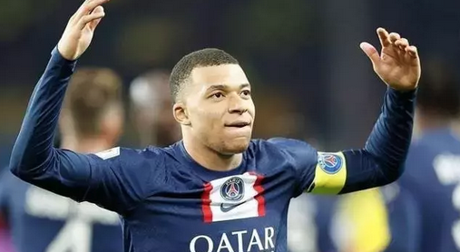 Foto - Şaşırtan hamle: Ülkesinin öncülüğünü yaptığı yıldız için... Terk etti ve Madrid'e gitti...