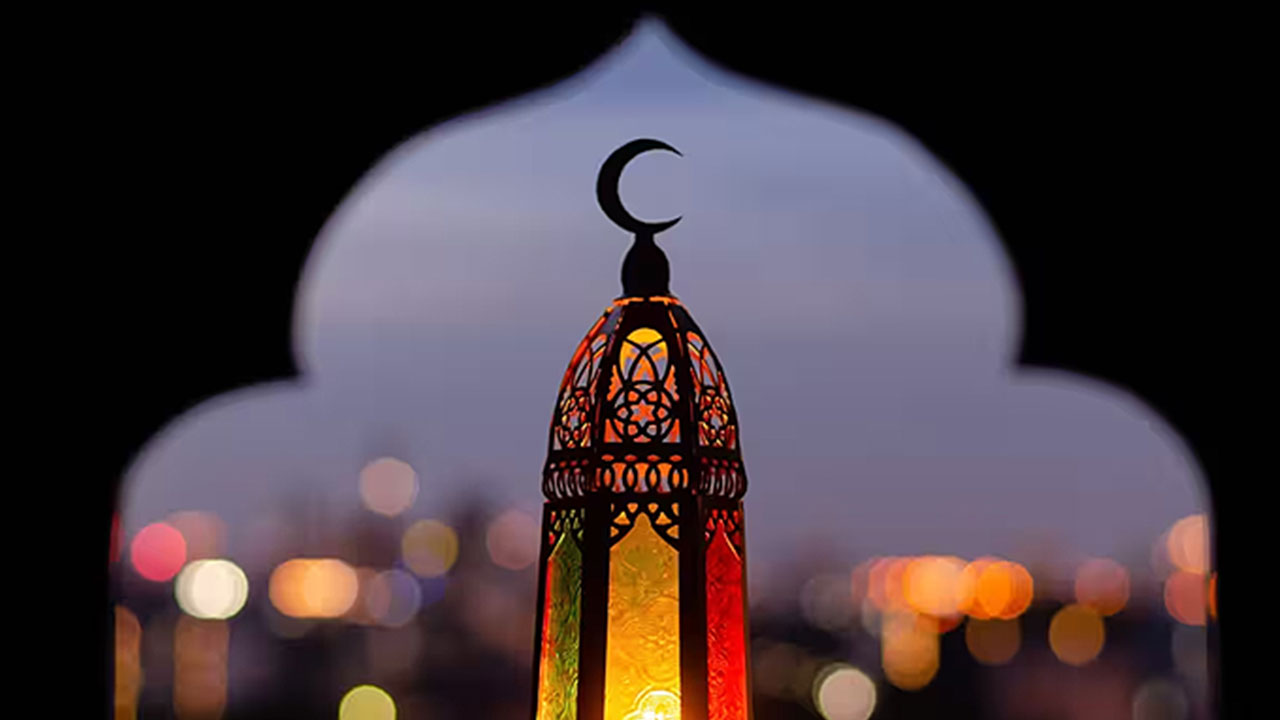 Foto - Şaşırtan karar! Ramazan başlangıcını belirlemek için İHA'ları havalandırdılar