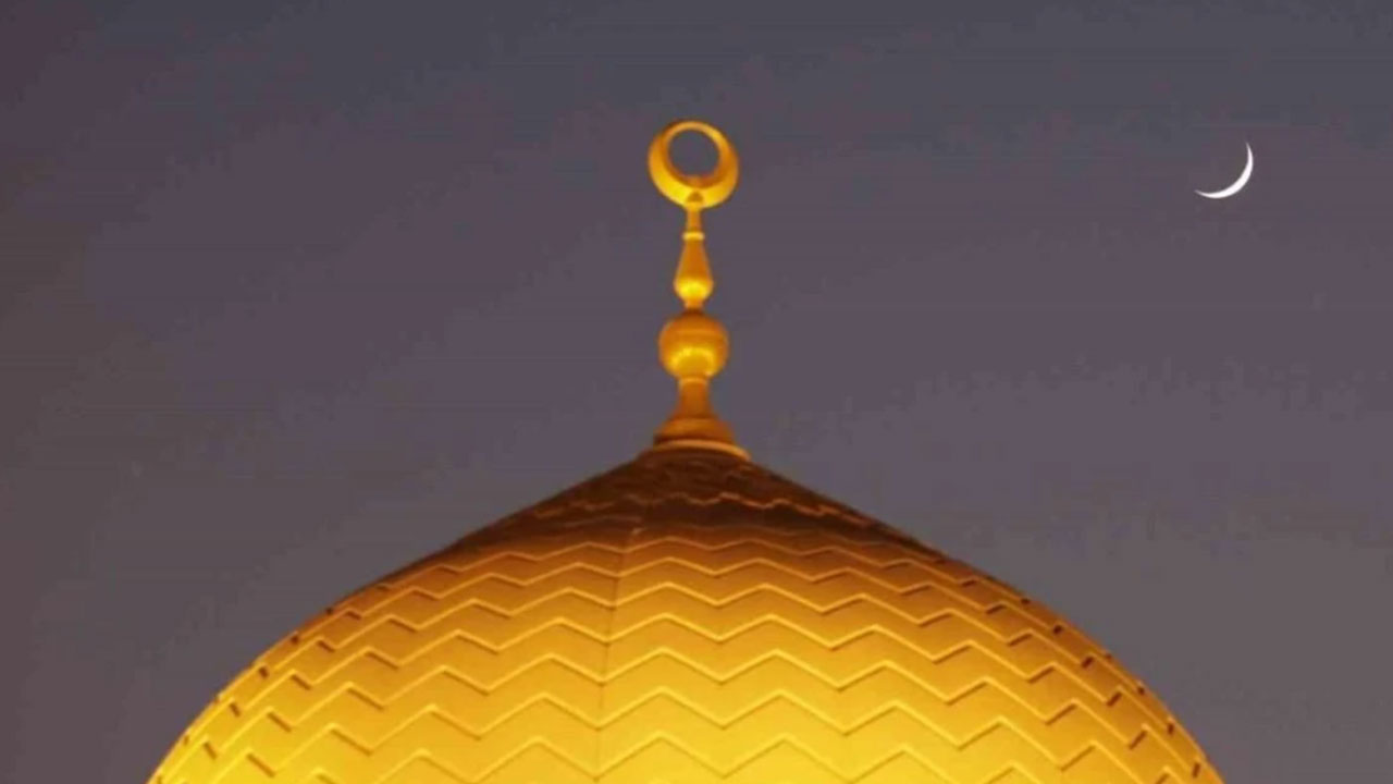 Foto - Şaşırtan karar! Ramazan başlangıcını belirlemek için İHA'ları havalandırdılar