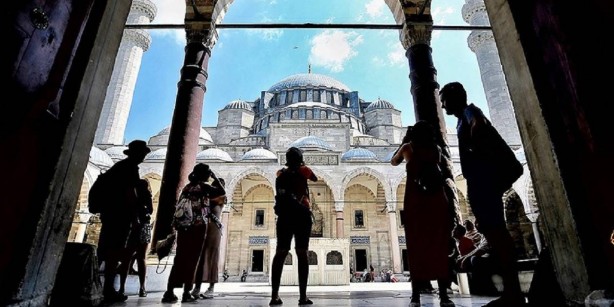 Foto - Şaşırtan rapor yayınlandı! Türkiye’de en çok parayı bakın hangi ülkenin turistleri harcıyor! Resmen saçıyorlar