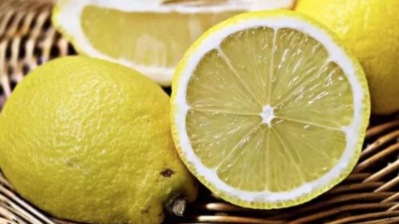 Foto - Şaşırtıcı şifa kaynağı! Limon dilimleriyle uyursanız bakın ne oluyor