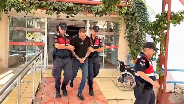 Foto - Şaşkın hırsız öyle bir şapşallık yaptı ki... Bakın yakayı nasıl ele verdi