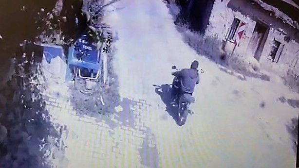 Foto - Şaşkın hırsız öyle bir şapşallık yaptı ki... Bakın yakayı nasıl ele verdi