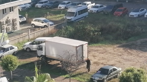 Foto - Şaşkına çeviren anlar! Polis bile zor durdurdu