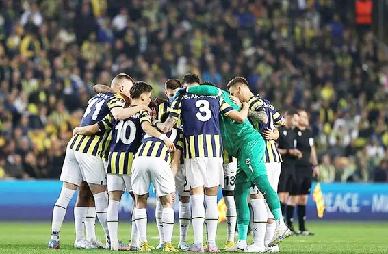 Şaşkına çeviren gelişme! Fenerbahçe'nin adımı ses getirecek, her yerden yıldız fışkırıyor