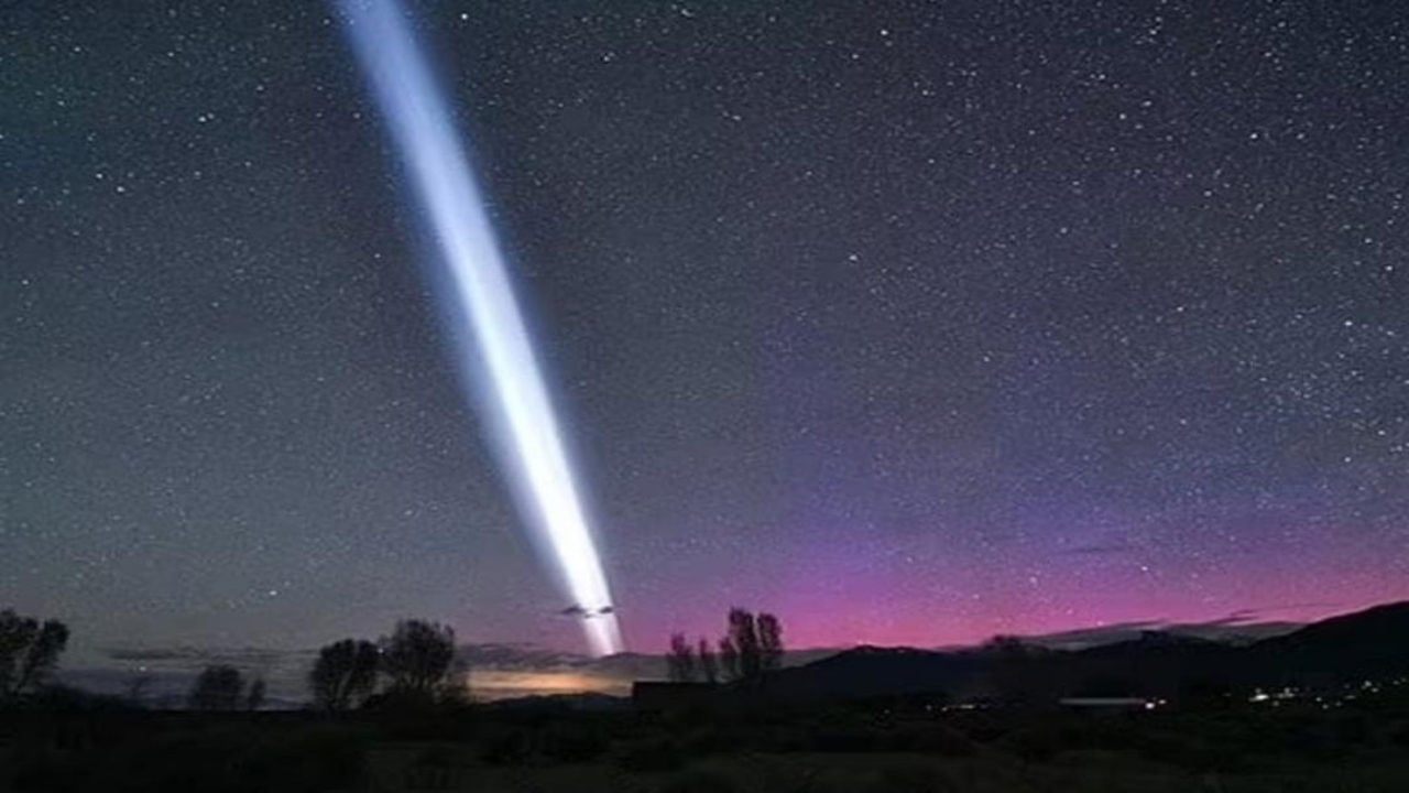 Şaşkına çeviren olay! Bir anda gökyüzünde görüldü, herkes ne olduğunu merak etti! Doğa olayı sanıldı ama gerçek bambaşka çıktı