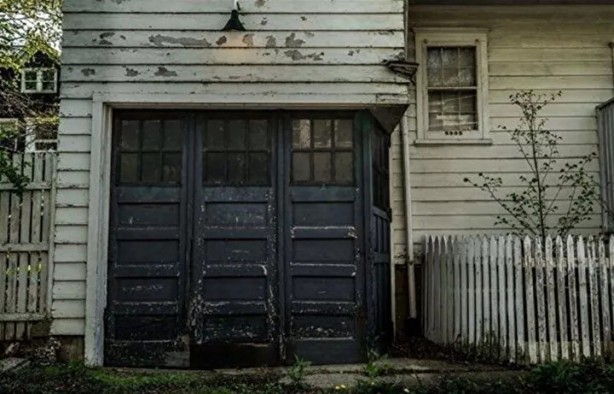 Foto - Satın aldığı evin alt katına indi! Zengin oldu