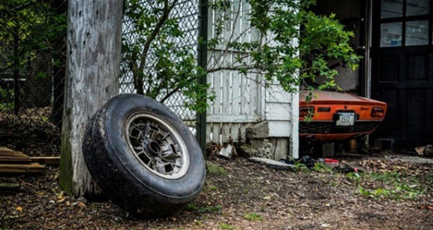 Foto - Satın aldığı evin içinden bakın ne çıktı!