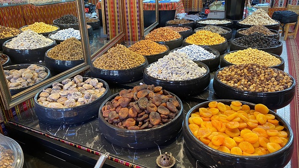 Foto - Satışlar arttı, esnafın yüzü güldü