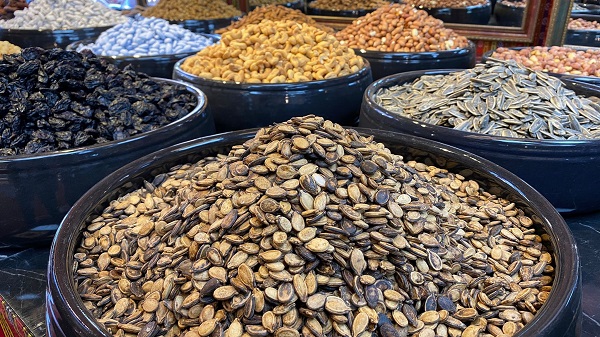 Foto - Satışlar arttı, esnafın yüzü güldü