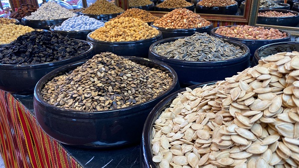 Foto - Satışlar arttı, esnafın yüzü güldü