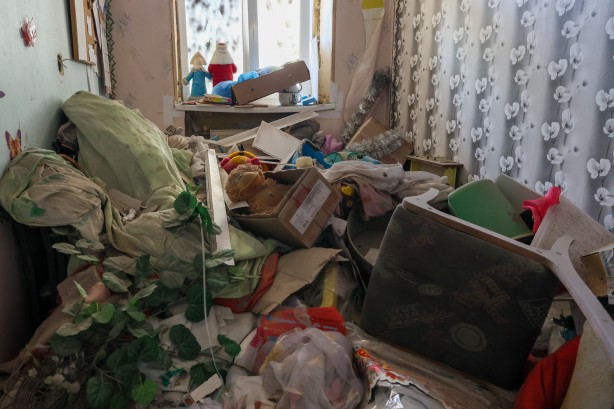 Foto - Savaş acımasız yüzünü anaokulunda gösterdi