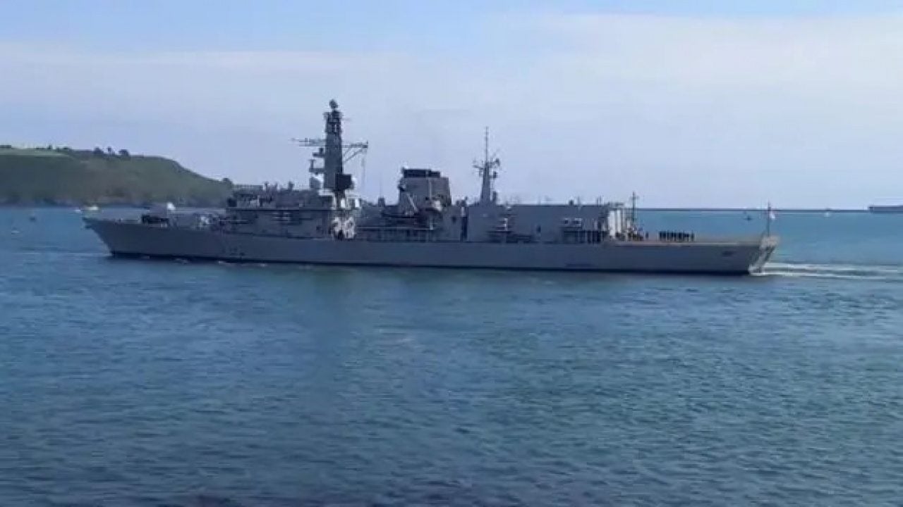 Foto - Savaş gemileri burnumuzun dibine getiriliyor: Emekli amiral 'Türkiye için çok ciddi bir mesele' diyerek uyardı
