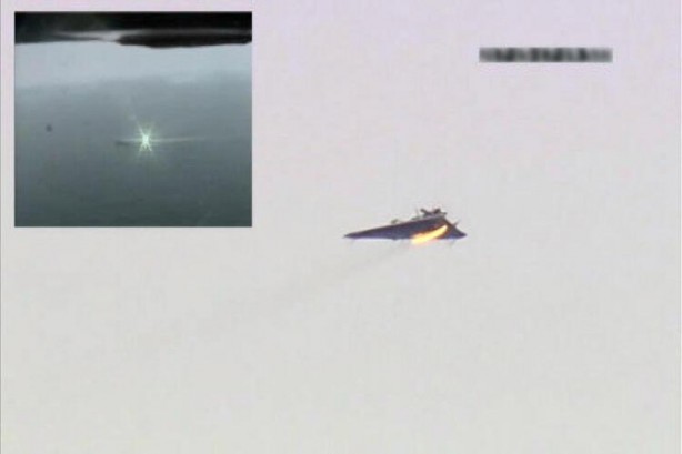 Foto - Savaş gemisi geldi! Lazer silahıyla ateşlediler… İki ülke ile rekabete girmişlerdi