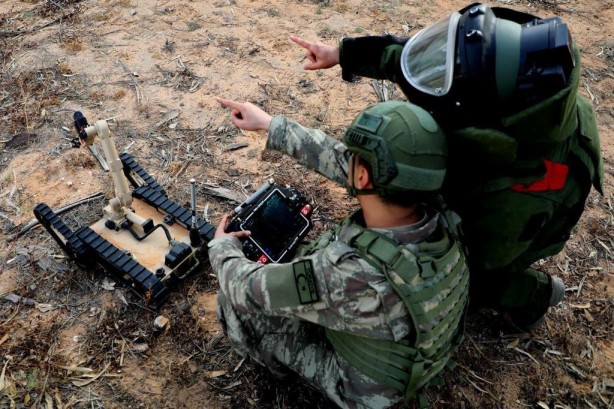 Foto - Savaş hazırlıkları böyle görüntülendi! 'Bizim tecrübemiz yok Türklere teşekkü ederiz'