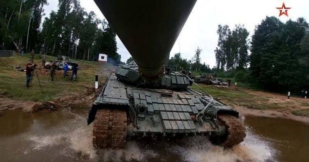 Savaş hazırlıkları nefes kesti