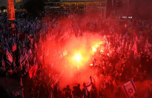 Foto - İç savaş kapıda! Netanyahu destekçileri de sokağa iniyor!