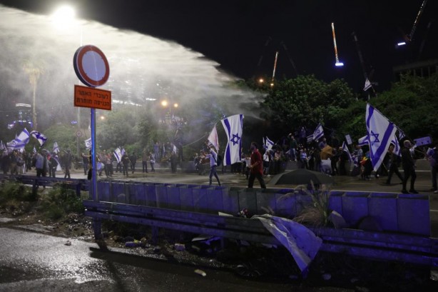 Foto - İç savaş kapıda! Netanyahu destekçileri de sokağa iniyor!
