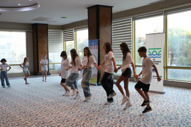 Foto - Savaş mağduru 50 Ukraynalı çocuk Büyükçekmece'de düzenlenen kampta buluştu