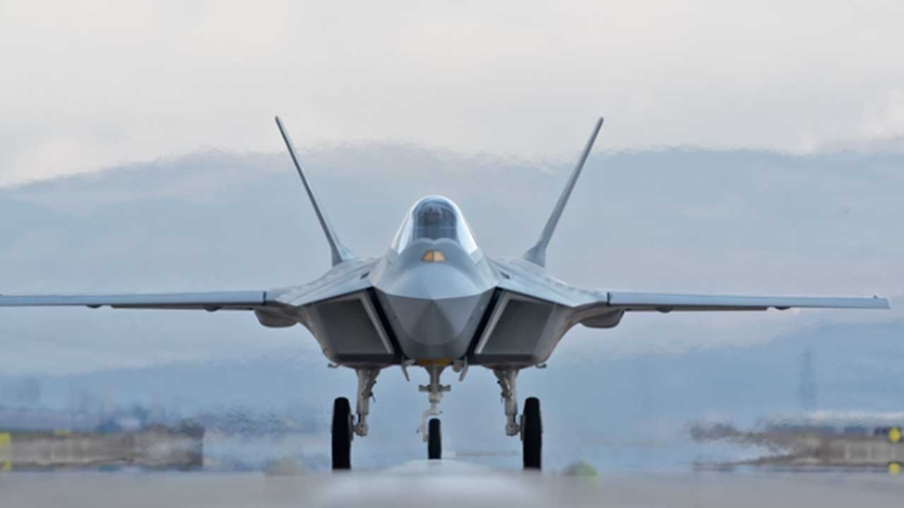 Foto - Savaş pilotundan MMU Kaan için olay sözler