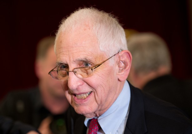 Savaş sırlarının yer aldığı Pentagon Belgeleri'ni sızdıran Ellsberg hayatını kaybetti