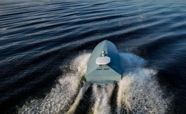 Foto - Savaş tehdidine karşı "mürettebatsız gemi" hamlesi! Yeni filo kurup yerli füzeyle donatacaklar