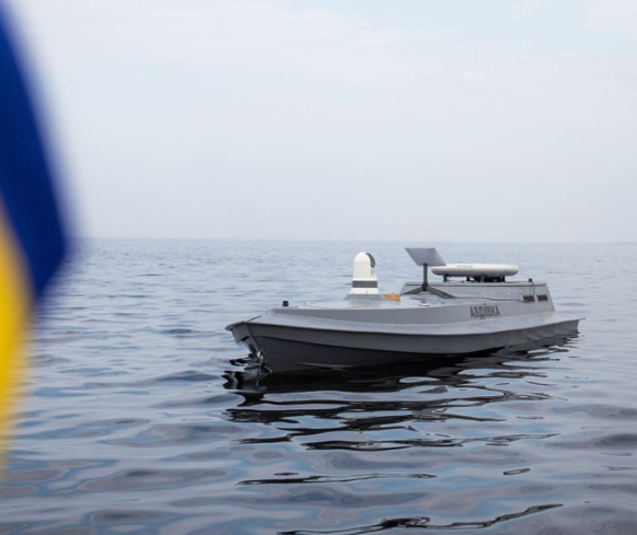 Foto - Savaş tehdidine karşı "mürettebatsız gemi" hamlesi! Yeni filo kurup yerli füzeyle donatacaklar