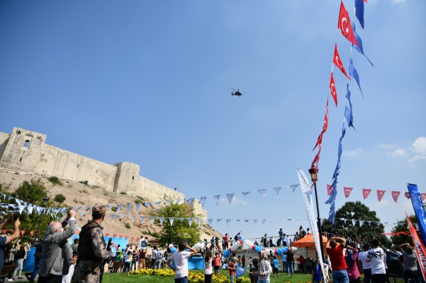 Foto - Savaş uçakları ve helikopterler havalandı! Hareketli anlar