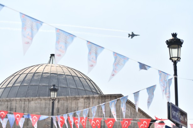 Foto - Savaş uçakları ve helikopterler havalandı! Hareketli anlar