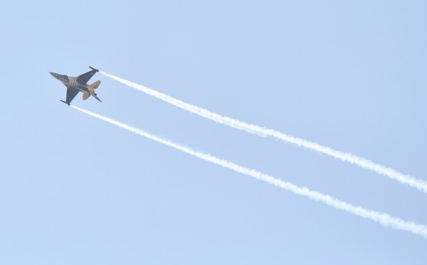 Foto - Savaş uçakları ve helikopterler havalandı! Hareketli anlar