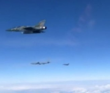 Foto - Ajanslar son dakika kodu ile geçiyor! Sınır hattında Fransız savaş uçaklarına müdahale