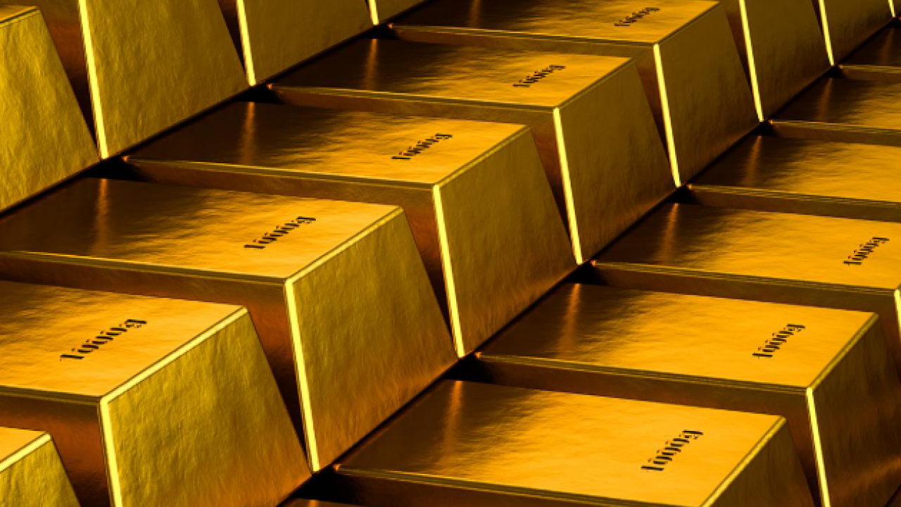 Savaşın Gölgesinde Altın Çakıldı: 2008'den Bu yana en sert aylık düşüş!