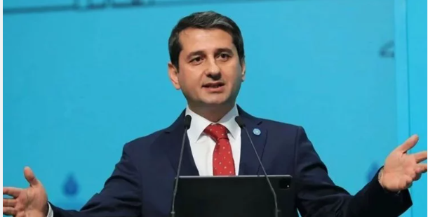 Foto - Savcı Sayan'dan ortalığı karıştıracak çıkış: O siyasi lider istifa edebilir