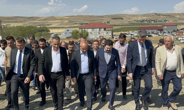 Foto - Savcı Sayan'ın annesi son yolculuğuna uğurlandı