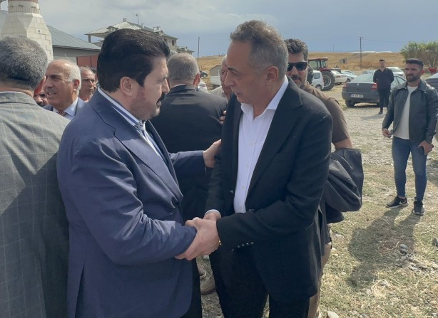 Foto - Savcı Sayan'ın annesi son yolculuğuna uğurlandı