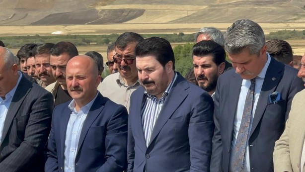 Foto - Savcı Sayan'ın annesi son yolculuğuna uğurlandı