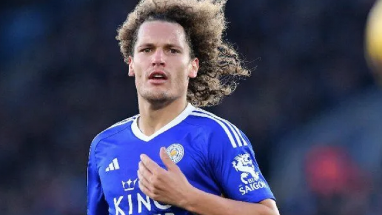 Savunma alarm verdi ve o isim için transfer komitesi havalandı… Premier Lig'i bırakıp Beşiktaş'a geliyor!