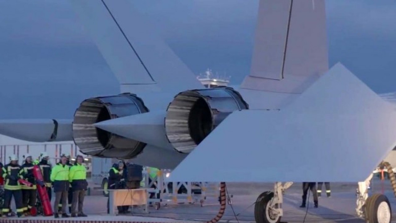 Foto - Savunma analistinin Kaan'la ilgili verdiği tepki gündem oldu: Artık canımıza tak etti